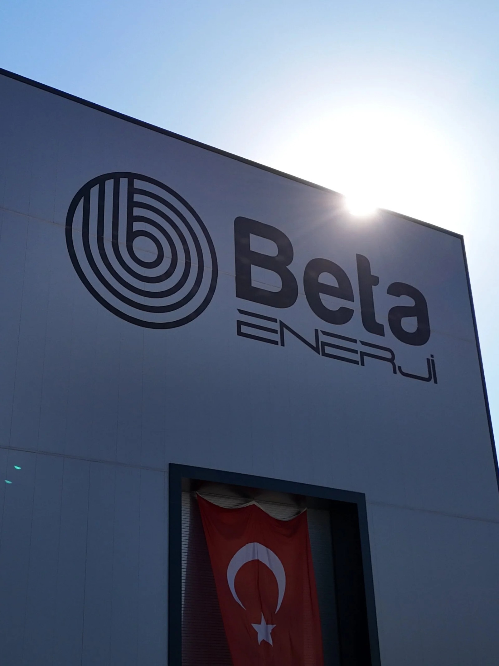 Beta Enerji'den Romanya'daki BESS Projesine 1,88 Milyon Euro'luk Transformatör Anlaşması
