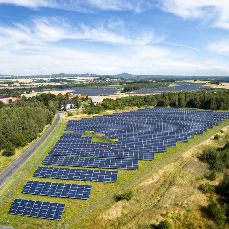 Gülermak Renewables'tan Polonya'da 62,7 MW'lık Güneş Portföyüne 152,9 Milyon PLN Finansman