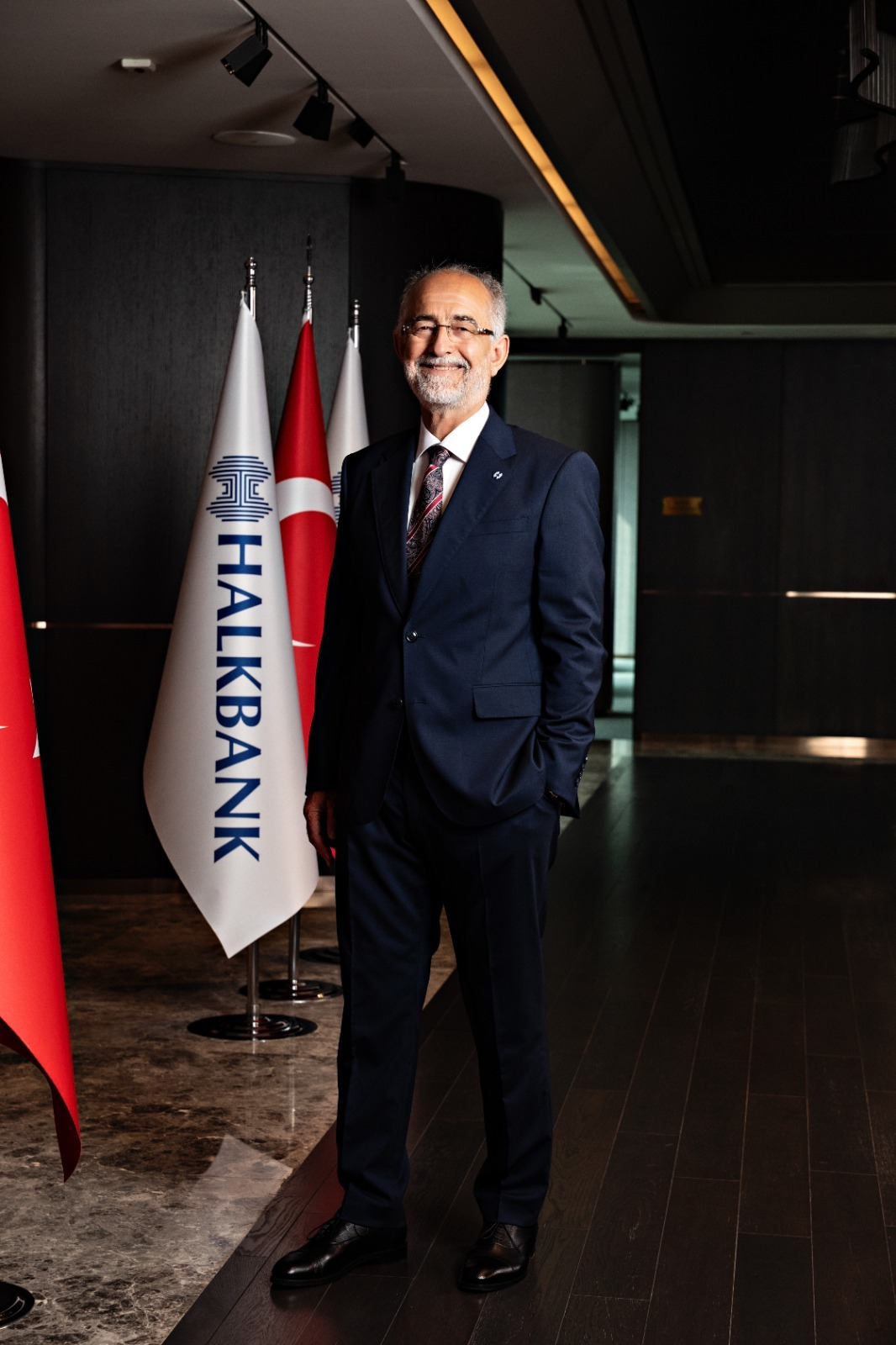 Halkbank'tan Yenilenebilir Enerjide Stratejik Yatırım: Karaman'da 100 MW Depolamalı GES