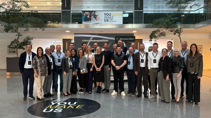 Mercedes-Benz Türk'te Stratejik Zirve: Daimler Truck Yönetimi İstanbul'da Bir Araya Geldi