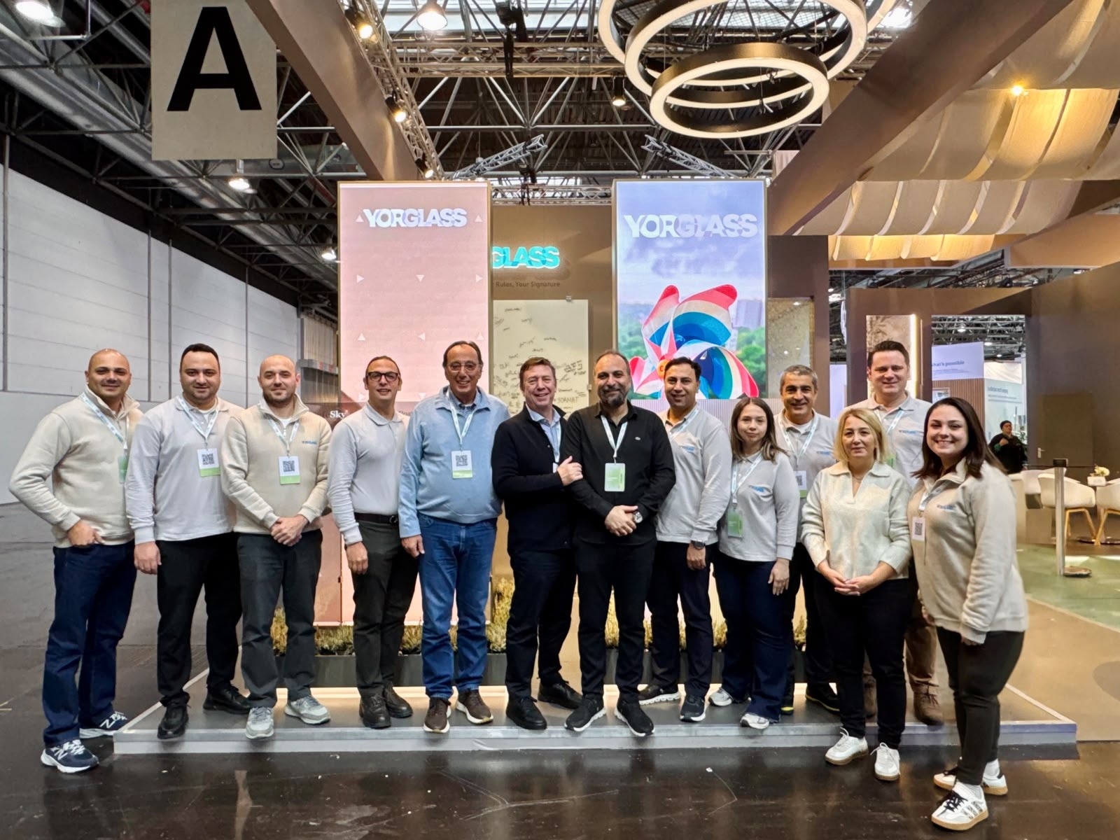 Yorglass, Glasstec 2026’da Dekoratif Cam Teknolojilerindeki Uzmanlığını Uluslararası Arenaya Taşıdı
